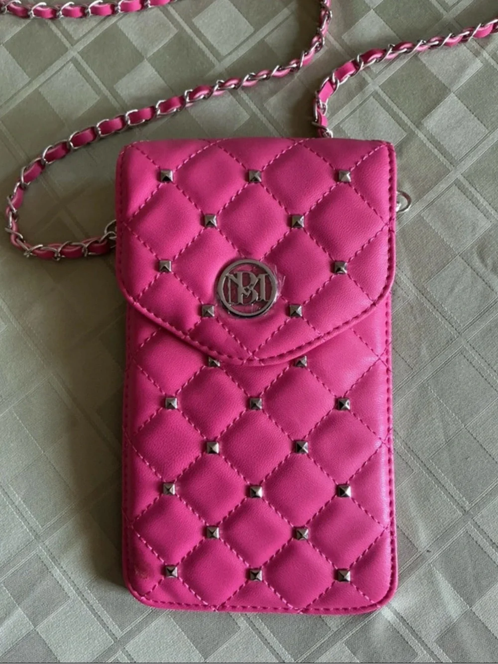 Badgley Mischka Quilted Hot Pink Crossbody Phone Bag with Chain Strap